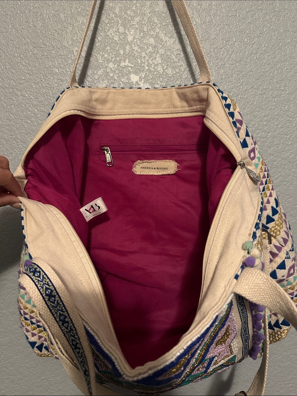 America & Beyond Ella Tribal Embellished Tote - Picture 7 of 8